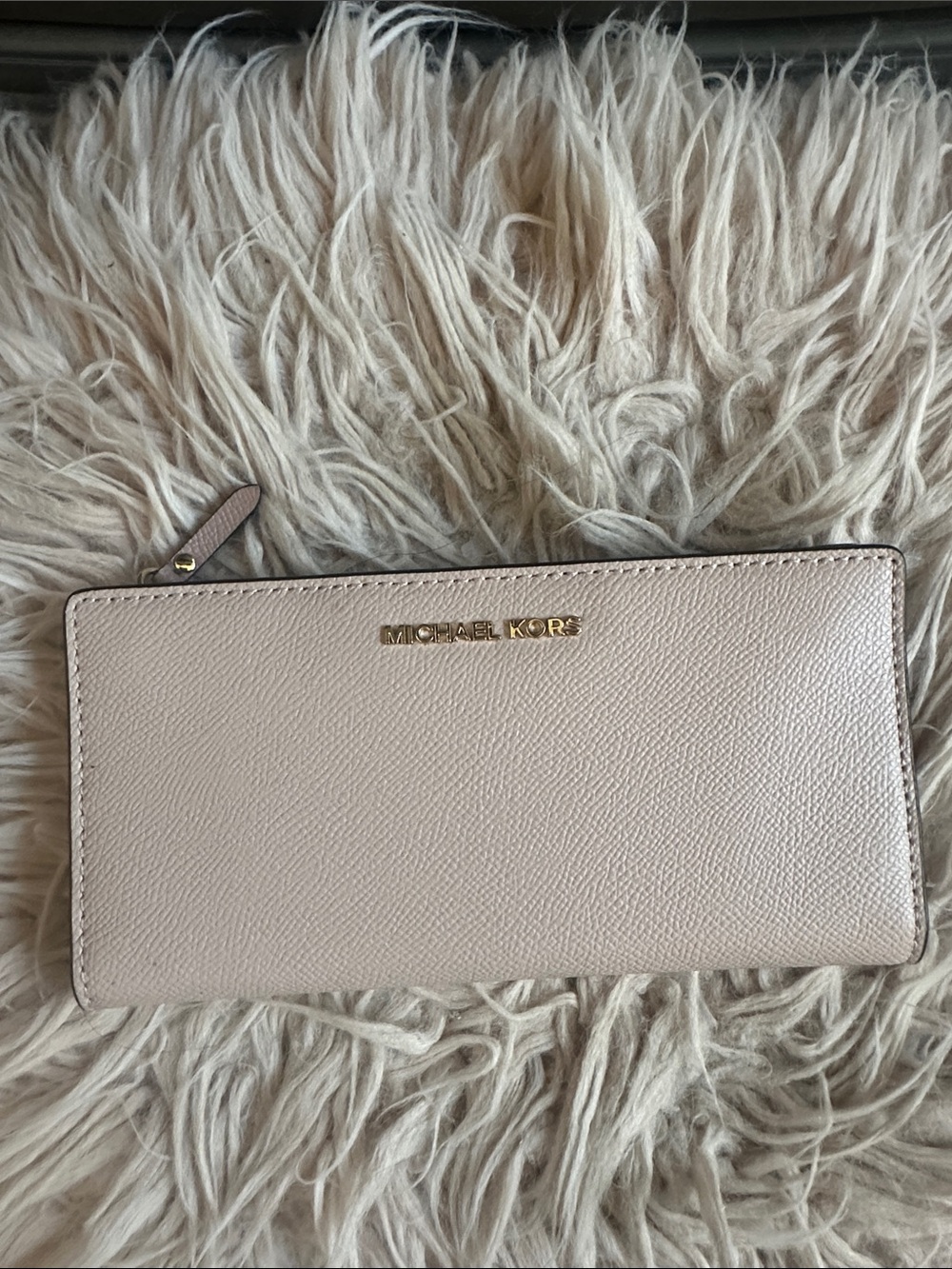 Michael Kors Pale Pink Leather Zip Wallet with Gold Logo
